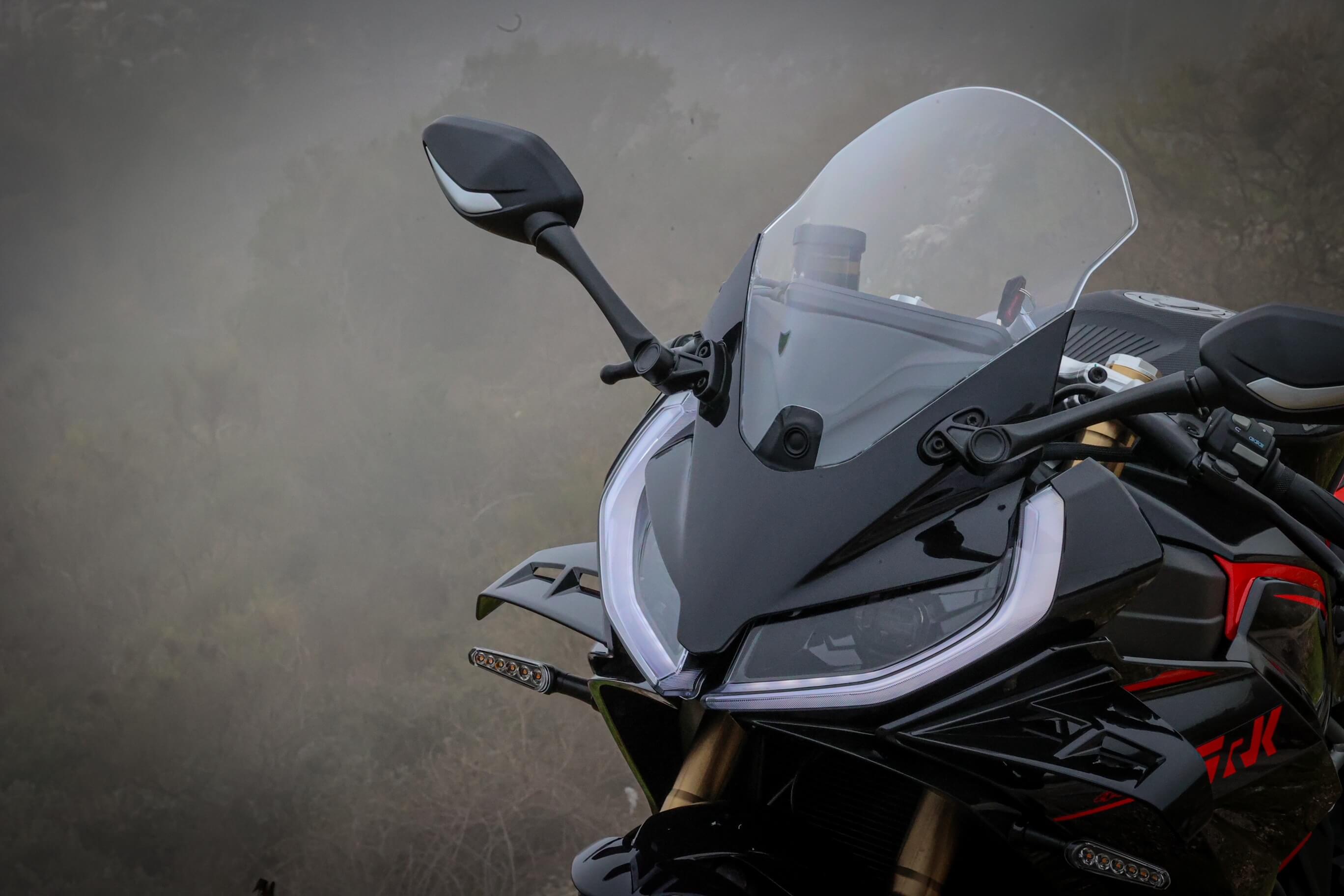 QJMOTOR SRK 421 RR vue profil