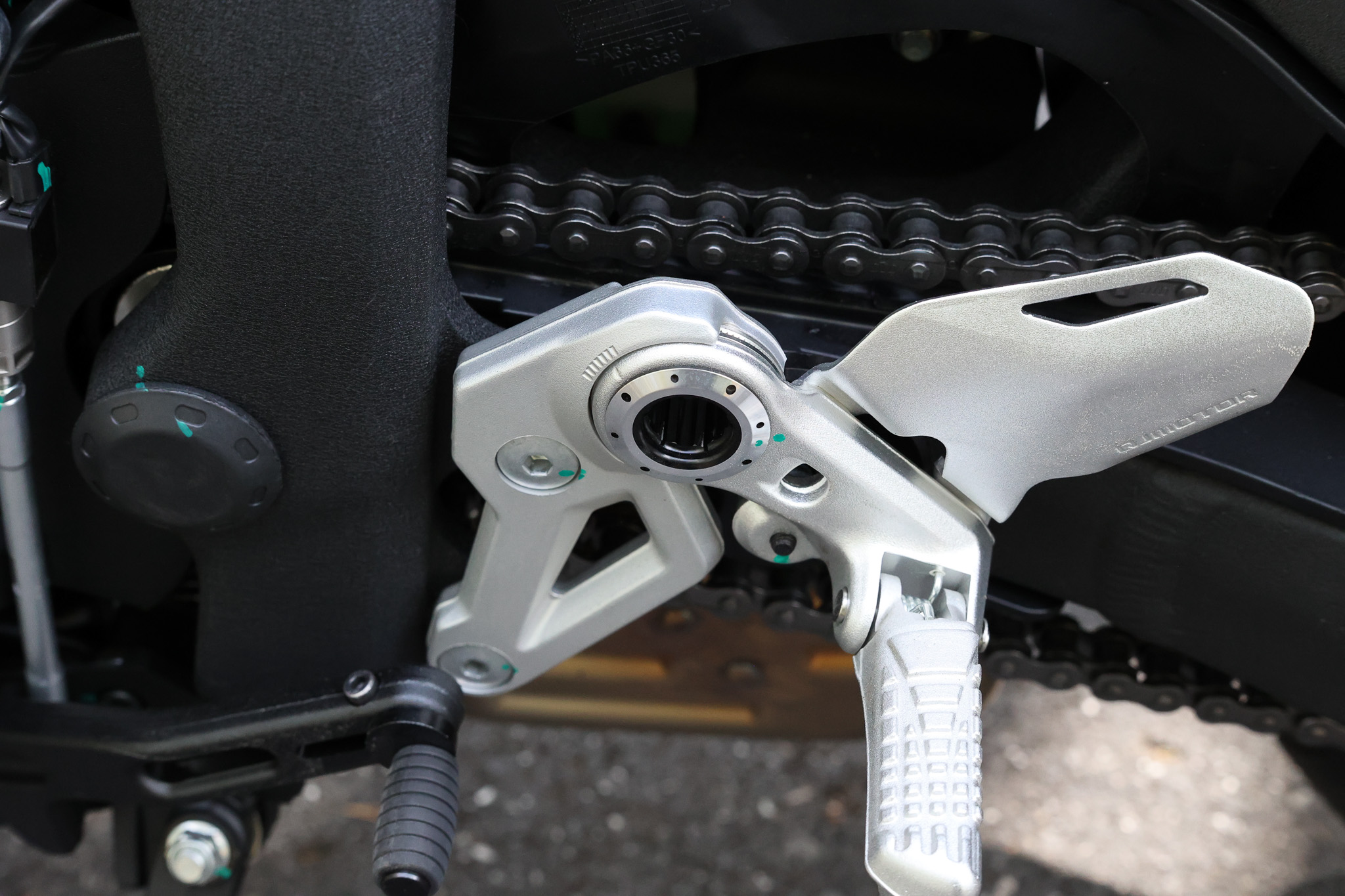 Détails de finition QJMotor SRK 800 RS
