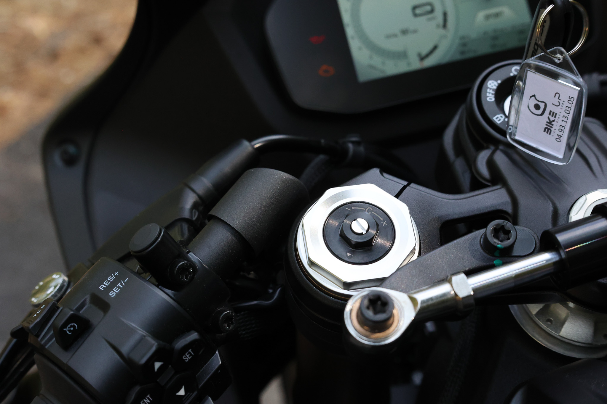 Carénage de la QJMotor SRK 800 RS